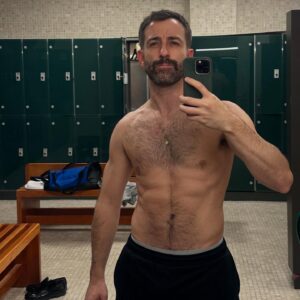 b2ff647f-f2ff-4481-a169-8922af87d62f