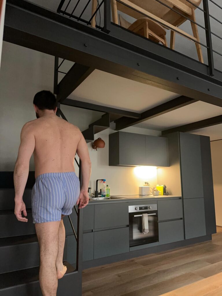 bee104f8-f6b2-4e08-a41b-82ba646393e0